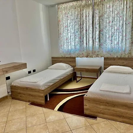 8th Floor Luxury Tirana 2 Lejlighed Selitë e Vogël